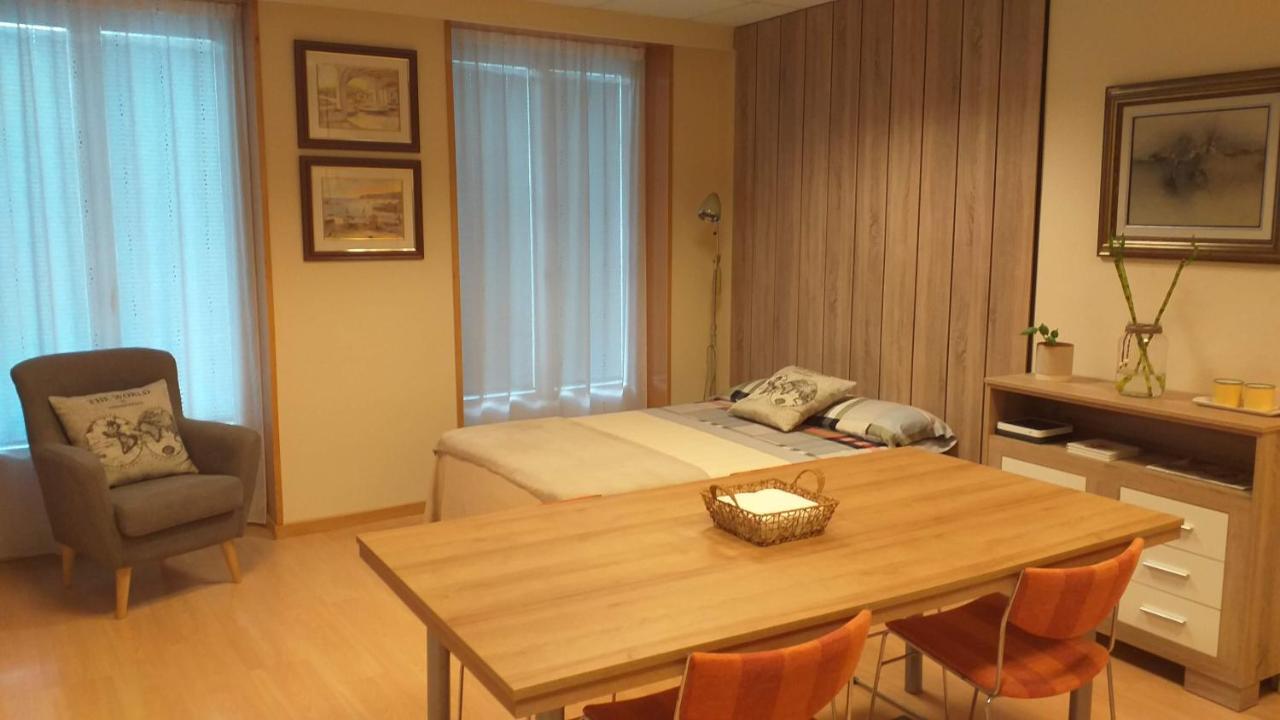 אורנסה Loft Plaza Mayor מראה חיצוני תמונה