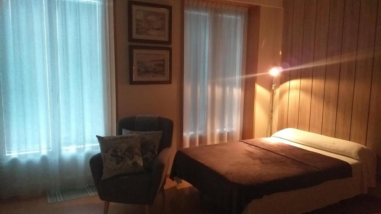 אורנסה Loft Plaza Mayor מראה חיצוני תמונה