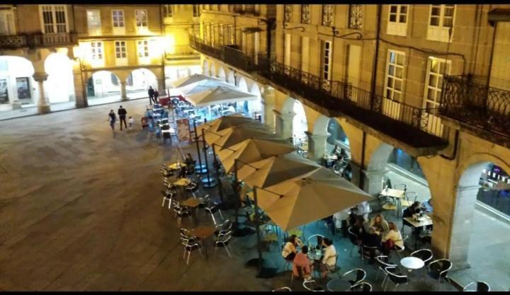 אורנסה Loft Plaza Mayor מראה חיצוני תמונה